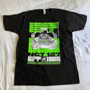 NCT 127 2 Baddies Tour Merch T-Shirt Unisex Large NEW